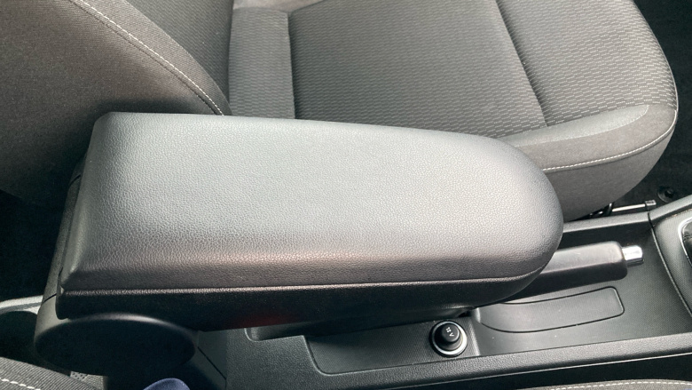 Skoda Rapid Spaceback 1.6 TDI CR SE Tech 5dr Diesel Hatchback